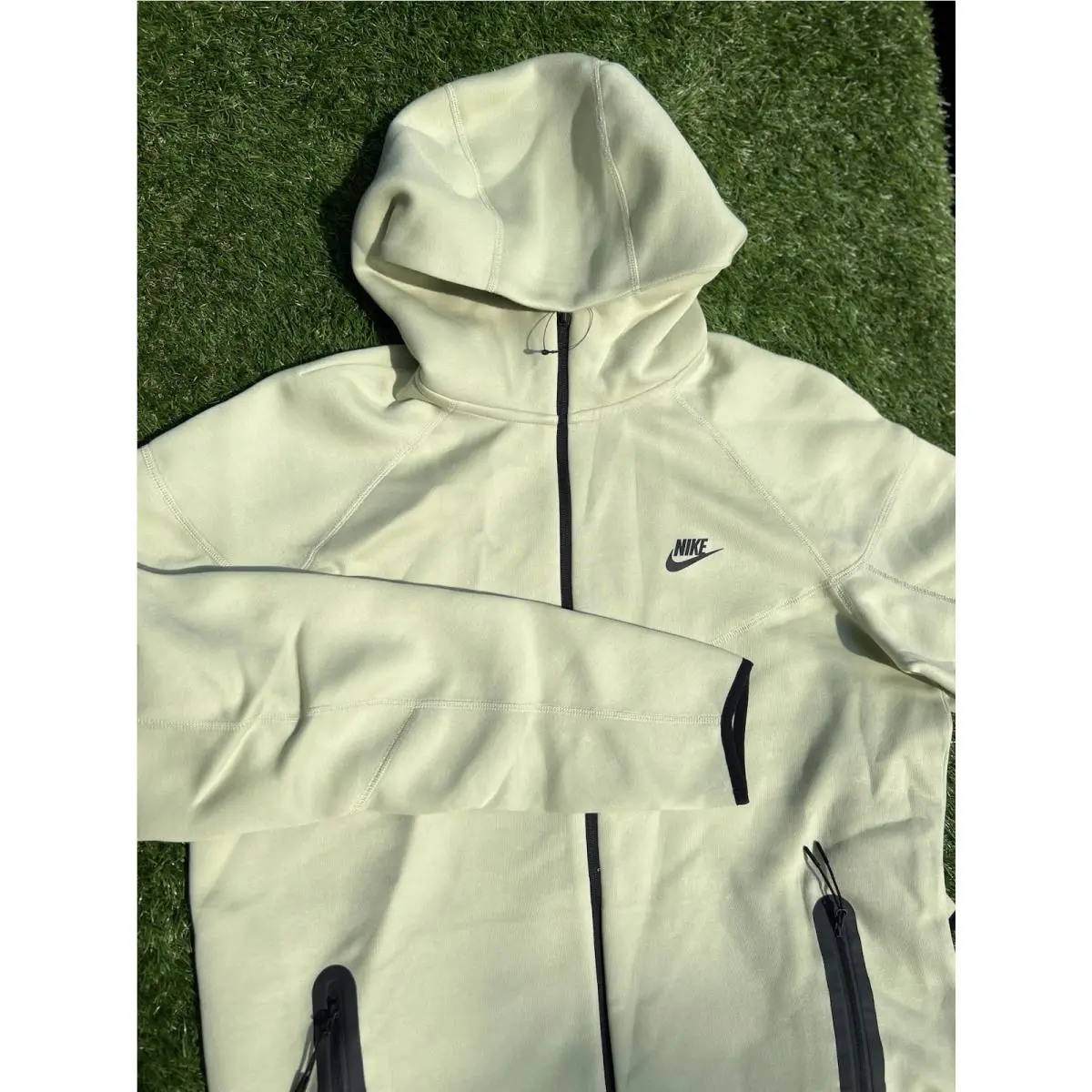 Nike Men’s Sportswear Tech Fleece Windrunner Hoodie FB7921-371 Large-tall