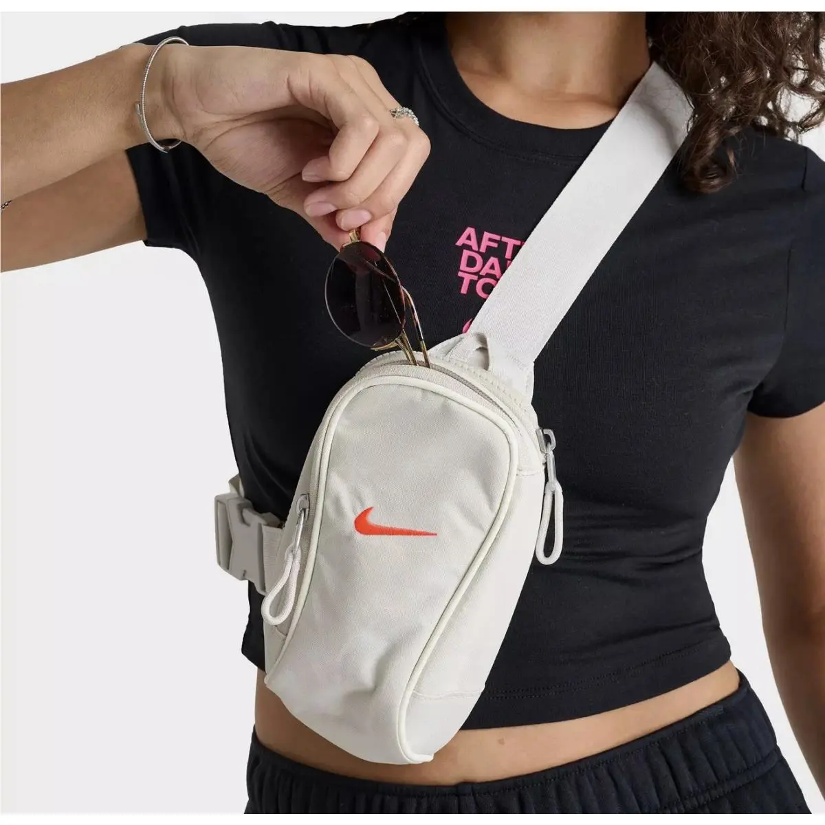 Nike Sportswear Essentials Men`s Sling Bag - Black/black/ironstone DJ9796-010