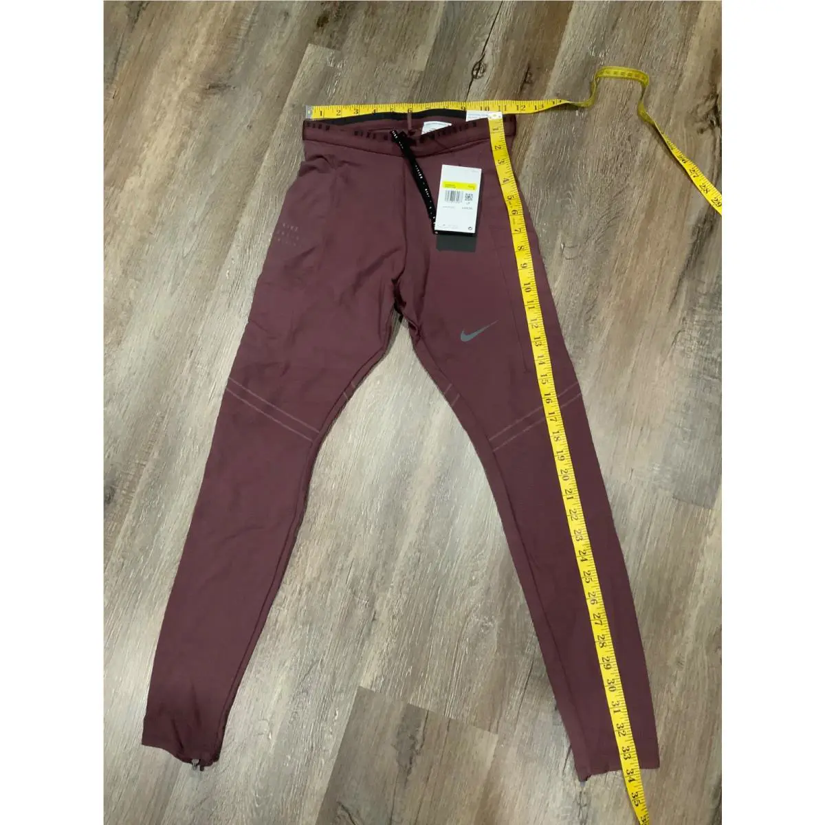 Nike clothing - Maroon 2