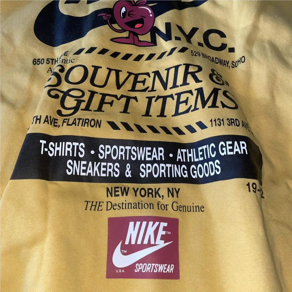 Nike clothing - DQ3548 - DQ3548 - Yellow 4