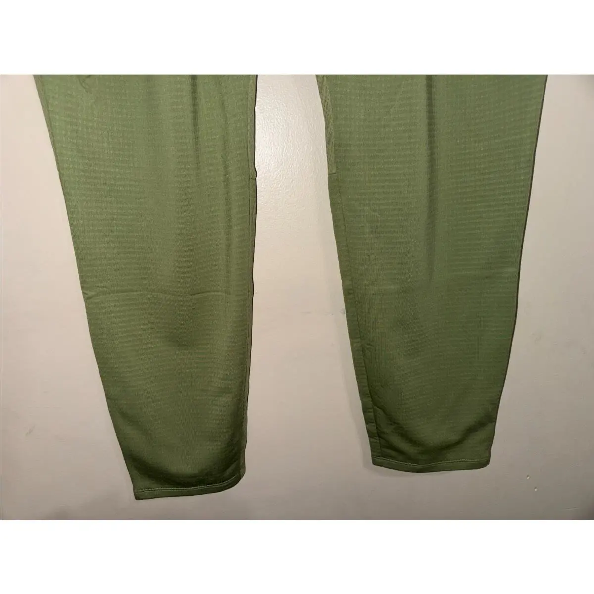 Nike clothing - DQ4740-334 - DQ4740-334 - Green 2