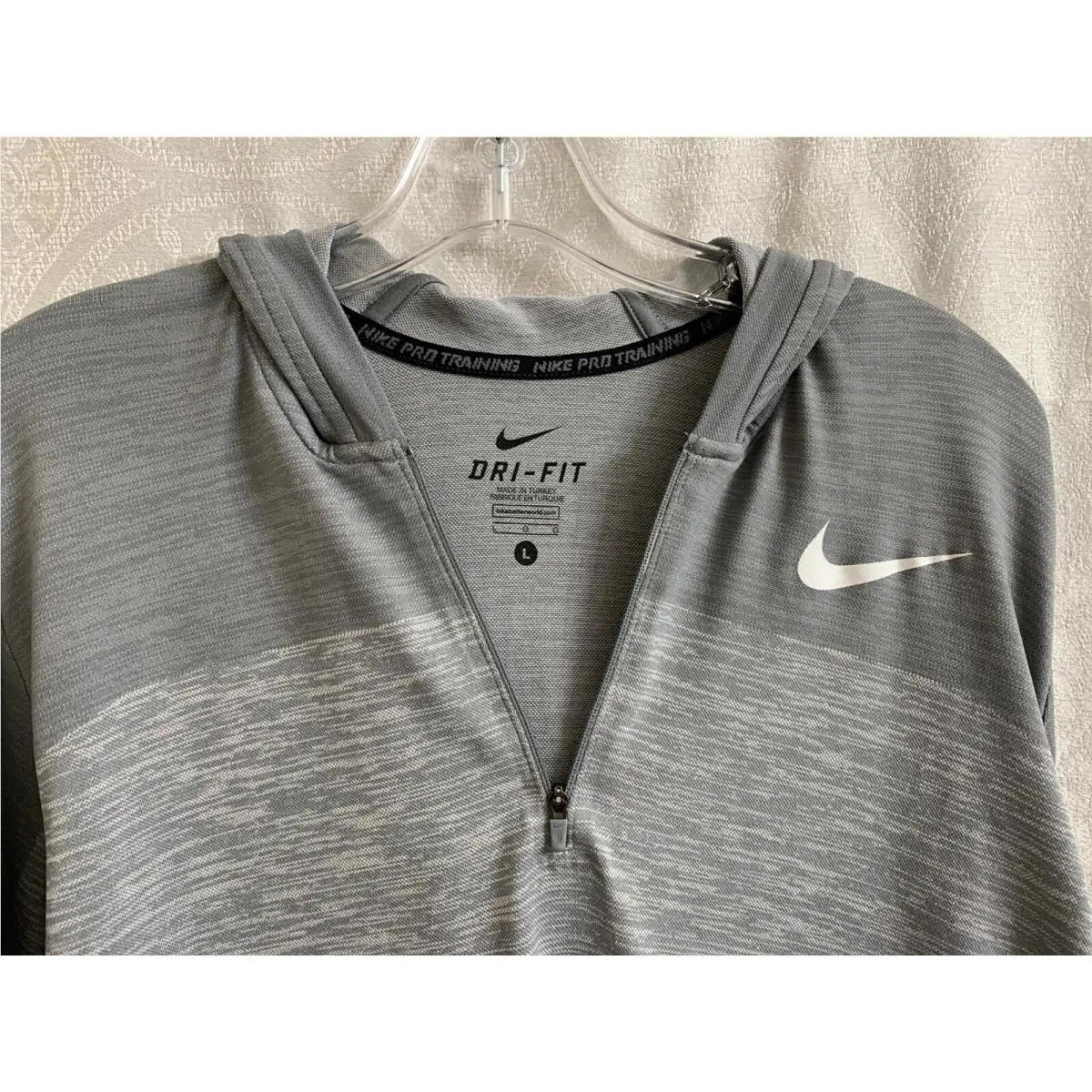 Nike clothing - Gray (UPC: 0885177284992) 1
