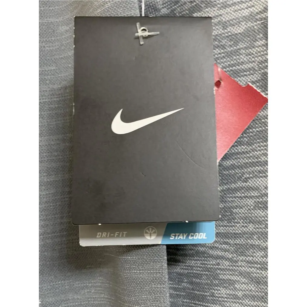 Nike clothing - Gray (UPC: 0885177284992) 3