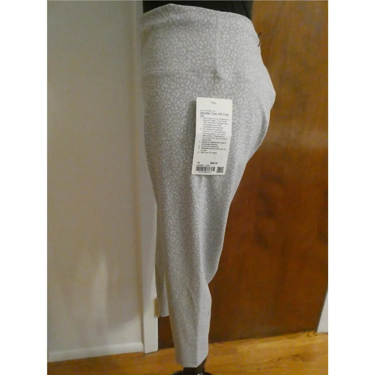 Lululemon clothing - Gray/Black 8