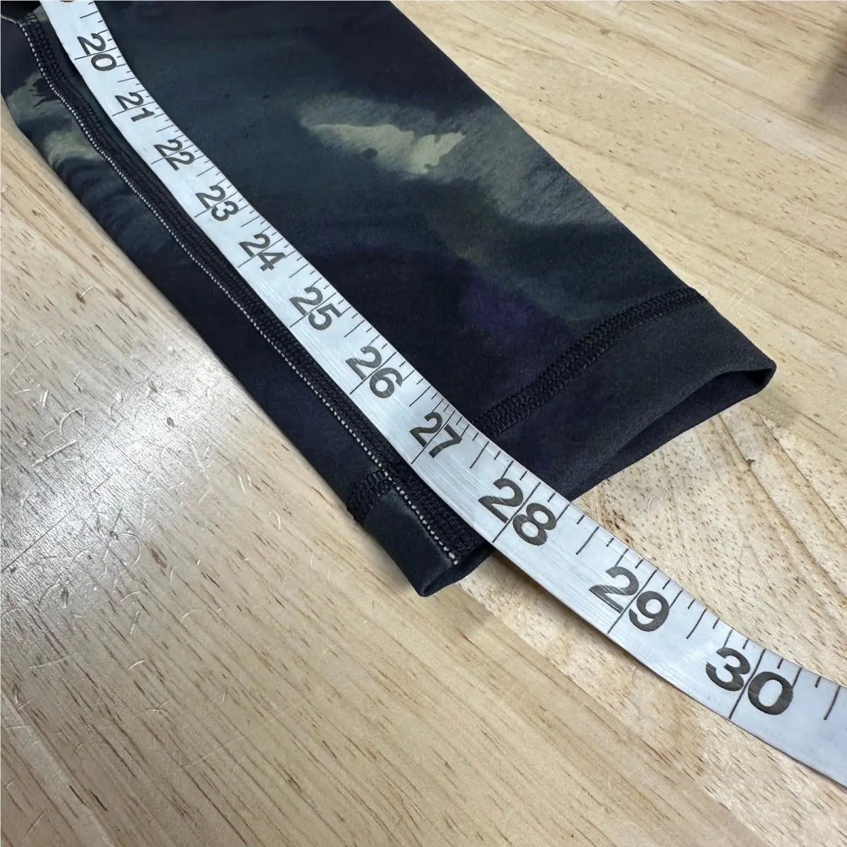 Lululemon clothing - Black 9