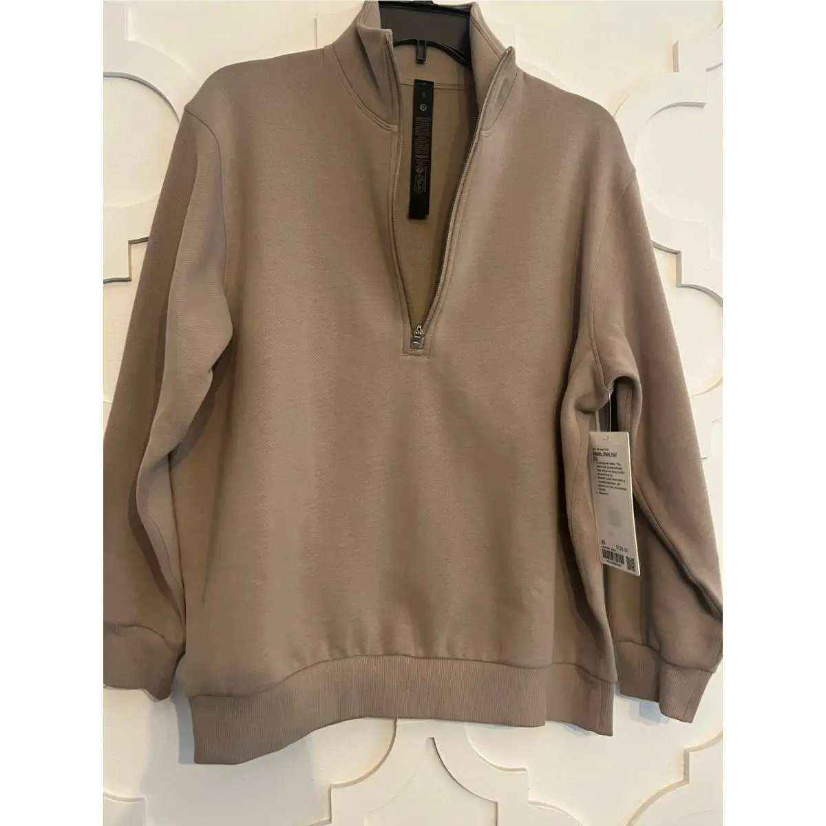 Lululemon clothing - Tan 0