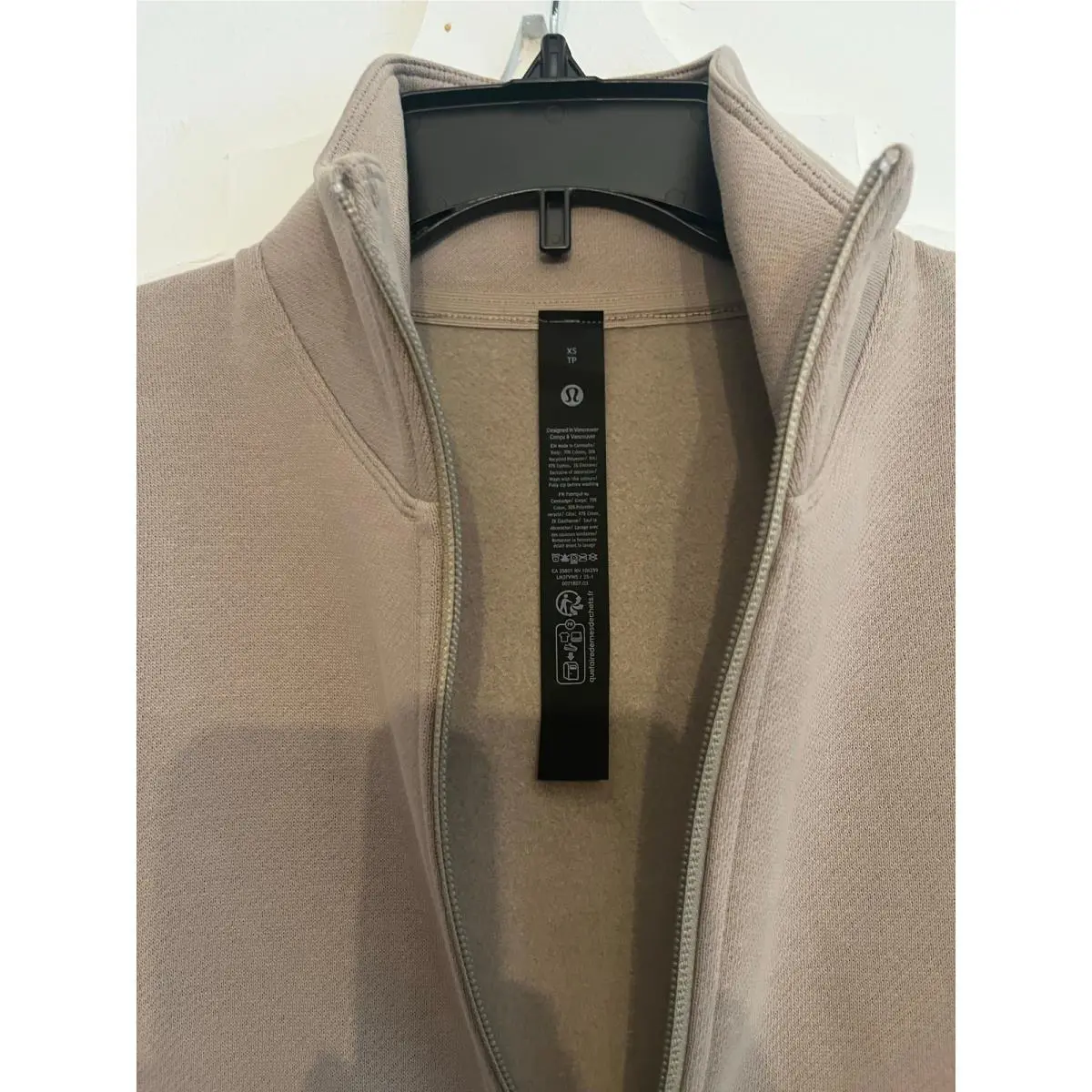 Lululemon clothing - Tan 6
