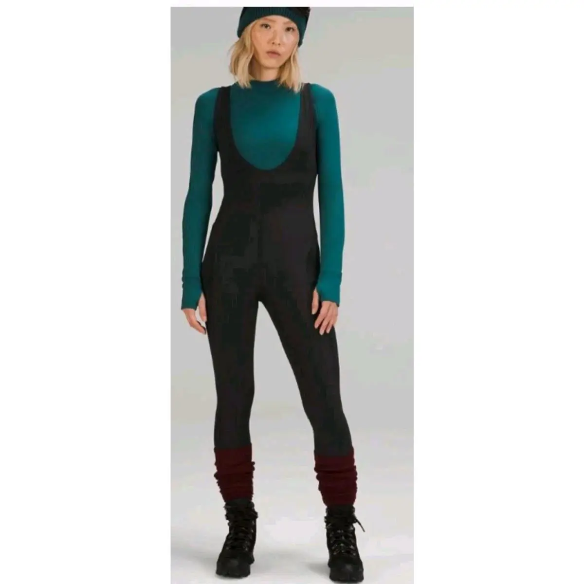 Lululemon clothing - maroon 12