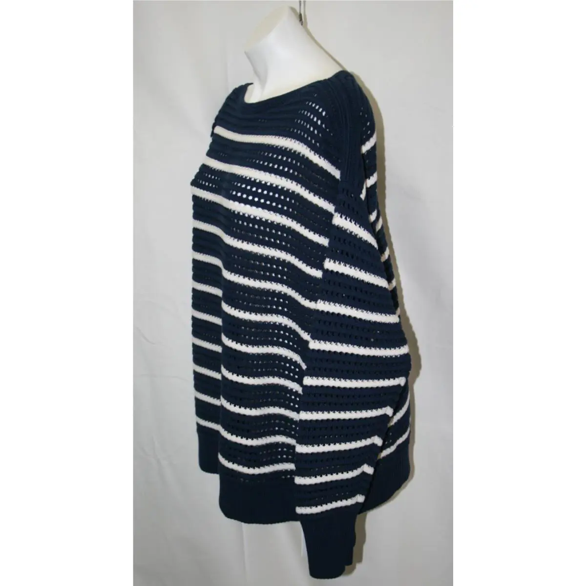 Lululemon clothing - Blue 3