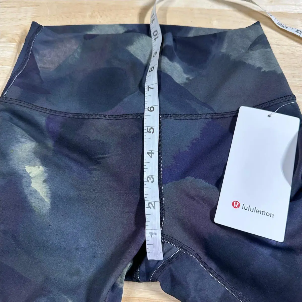Lululemon clothing - Black 8