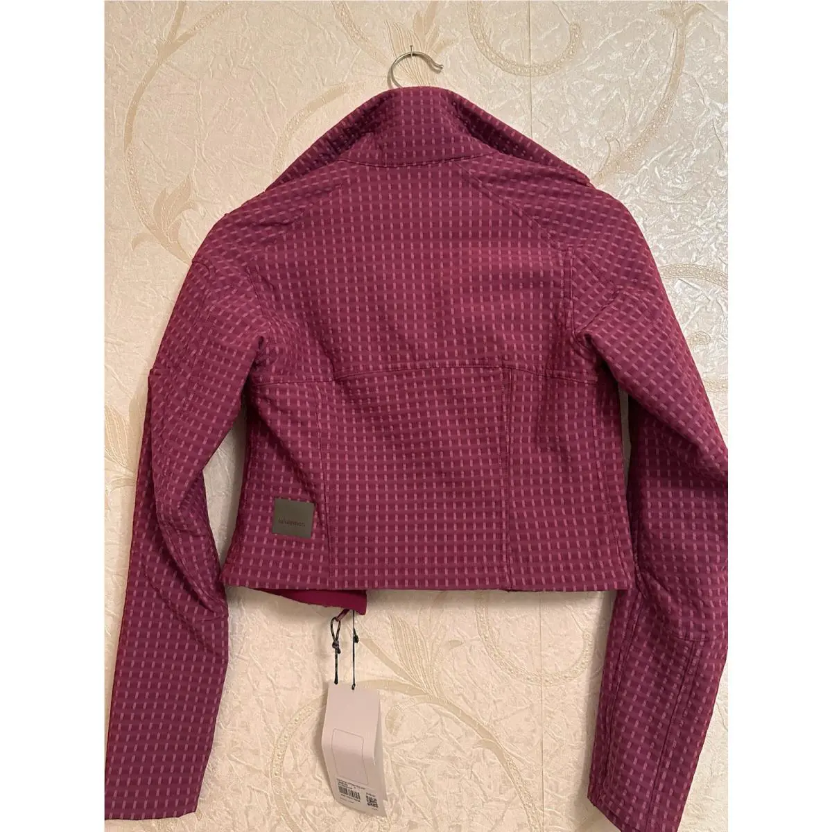 Lululemon clothing - Wild Berry Sonic Pink 8
