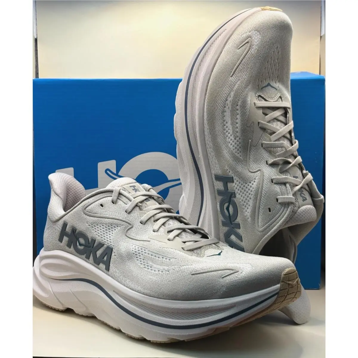 Hoka One One Clifton 10 1162030/PTYG Light Gray Men`s Running Shoes Medium 11.5 - Gray