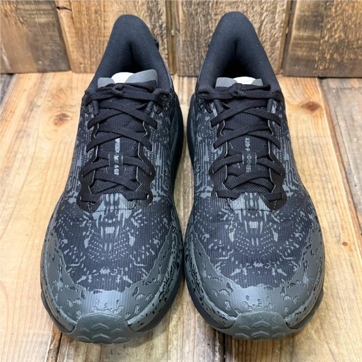 Hoka shoes - Hoka One One Speedgoat 6 - 1155150-BCKT - Black 2