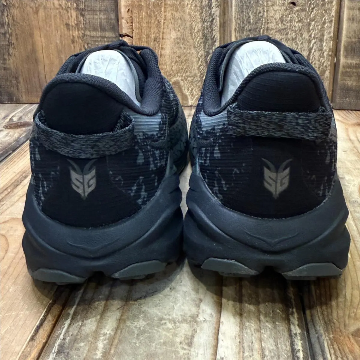Hoka shoes - Hoka One One Speedgoat 6 - 1155150-BCKT - Black 4