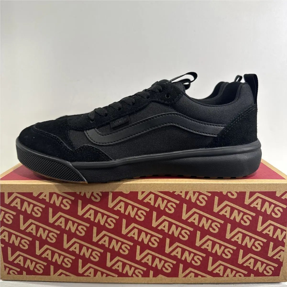 Vans shoes - VANS Range - Range - Black (UPC: 0196244709530) 3