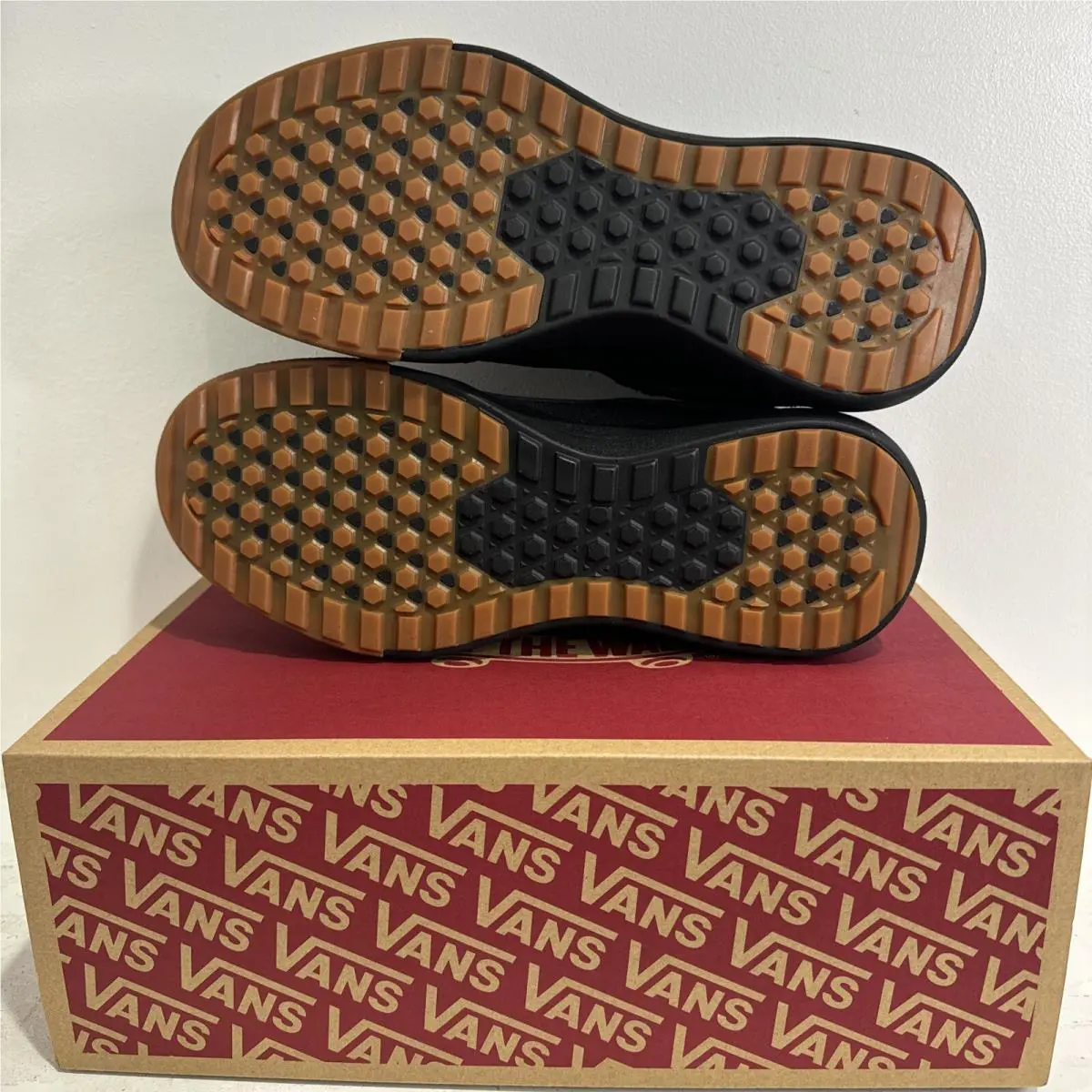 Vans shoes - VANS Range - Range - Black (UPC: 0196244709530) 4