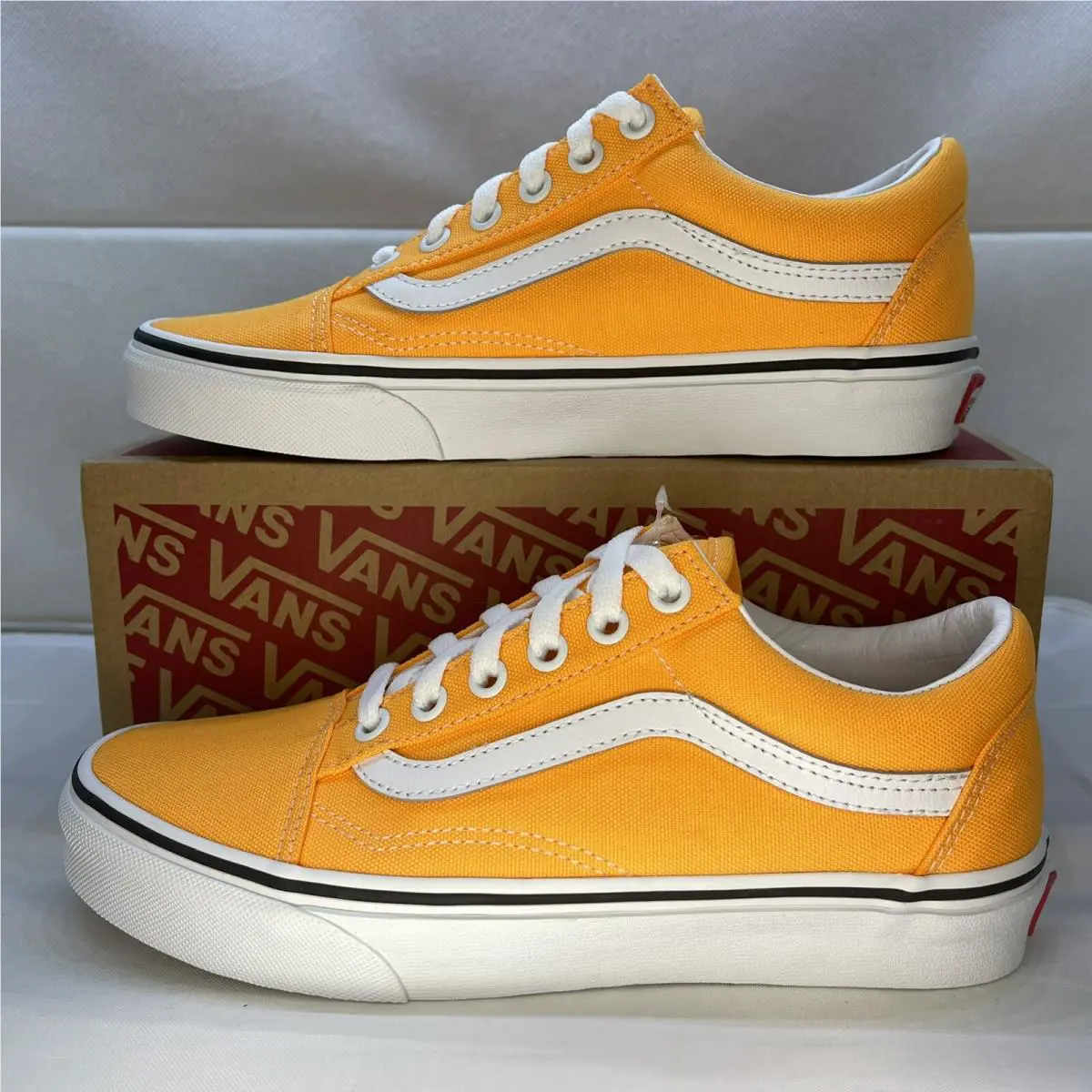 Vans shoes - VANS Off The Wall - Off The Wall - VN0A4U3BWT4 - Orange, Manufacturer: Neon Blazing Orange / True White 2