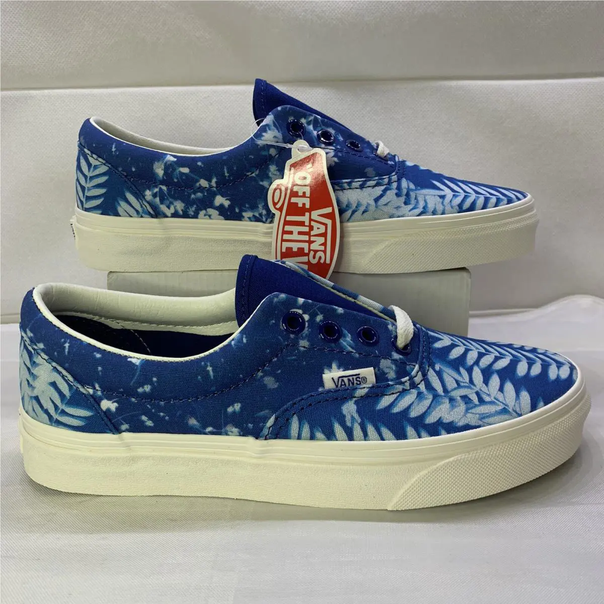 Vans shoes - VANS Era - Era - Blue, Manufacturer: Solar Floral / True Blue / Marshmallow (UPC: 0194116293491) 3