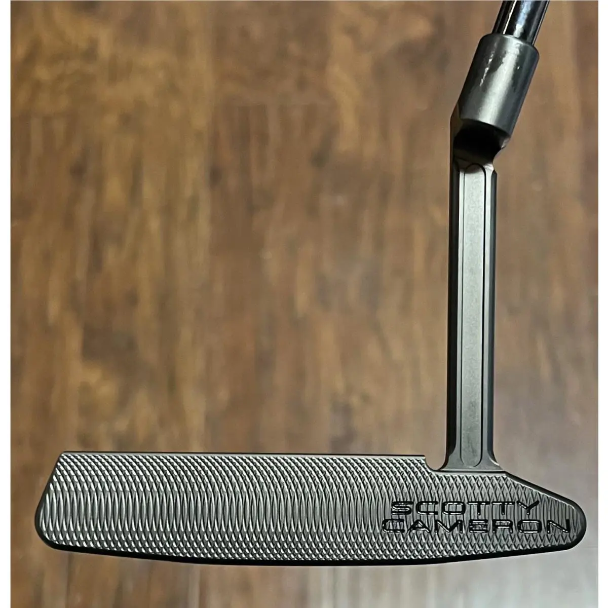 Scotty Cameron  - B3 Triple Black LTD Newport 2 Long Neck - Black, Lie Angle: Black 4