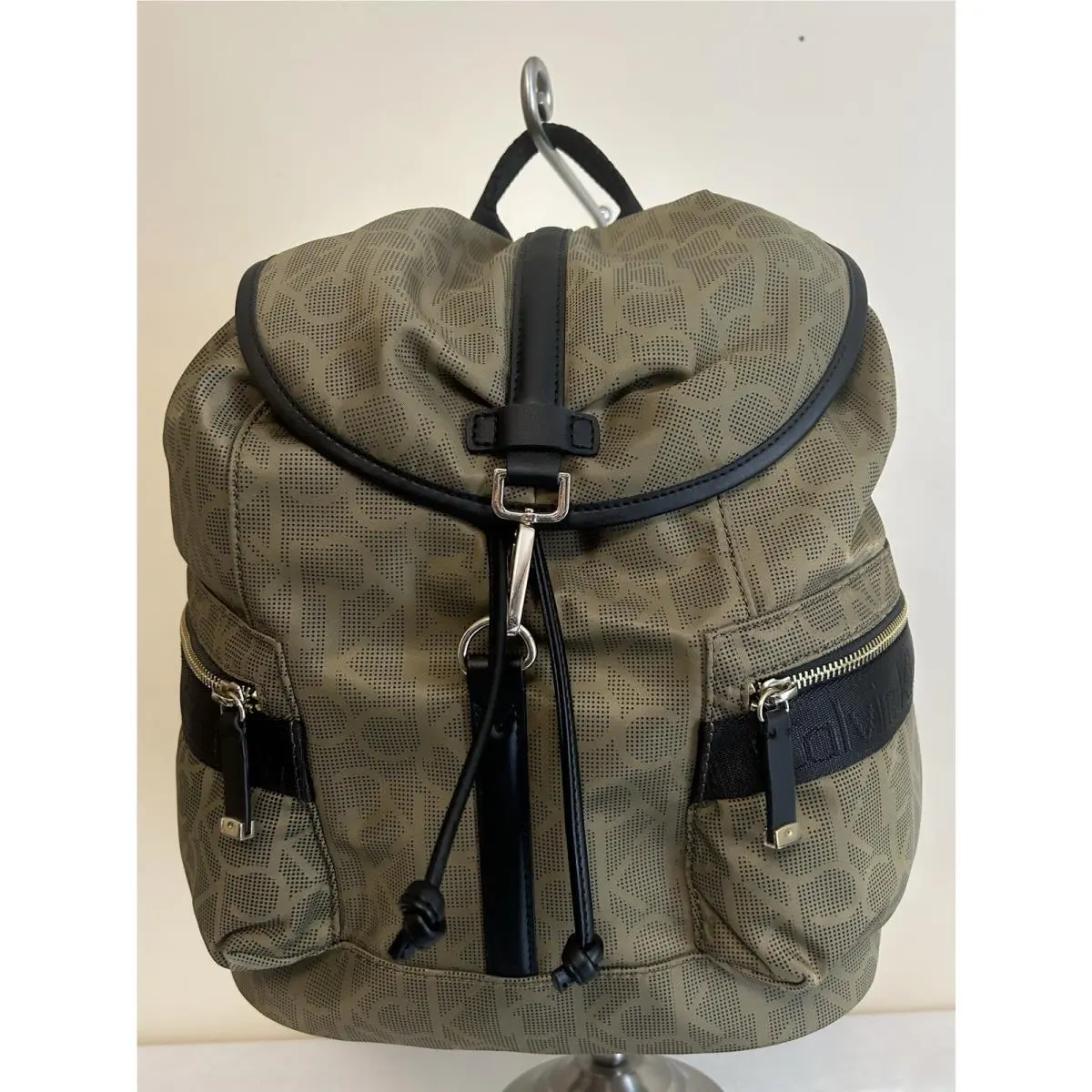 Calvin Klein Khaki Logo Nylon Backpack Bag Handbag H4GKE2YZ