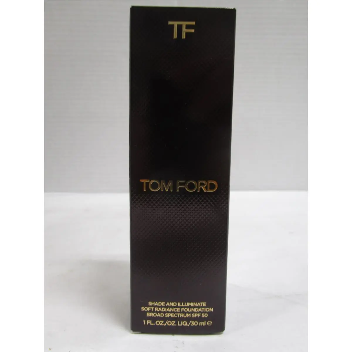 Tom Ford Shade and Illuminate Ivory Rose 3.5 Soft Radiance Foundation SPF50
