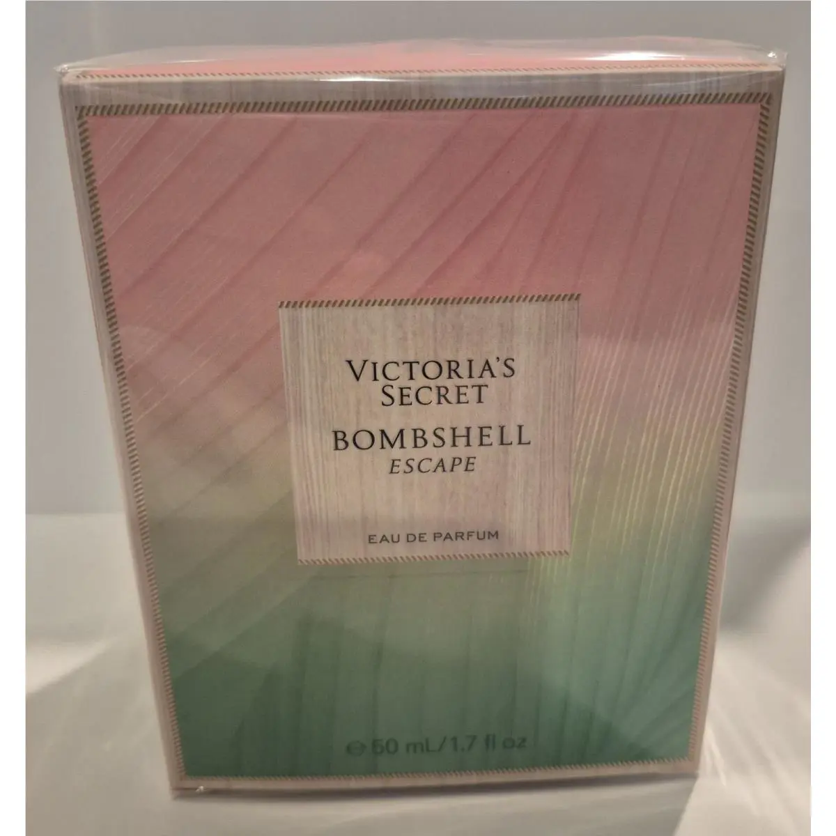 Victoria`s Secret Bombshell Escape 1.7 oz Edp Spray
