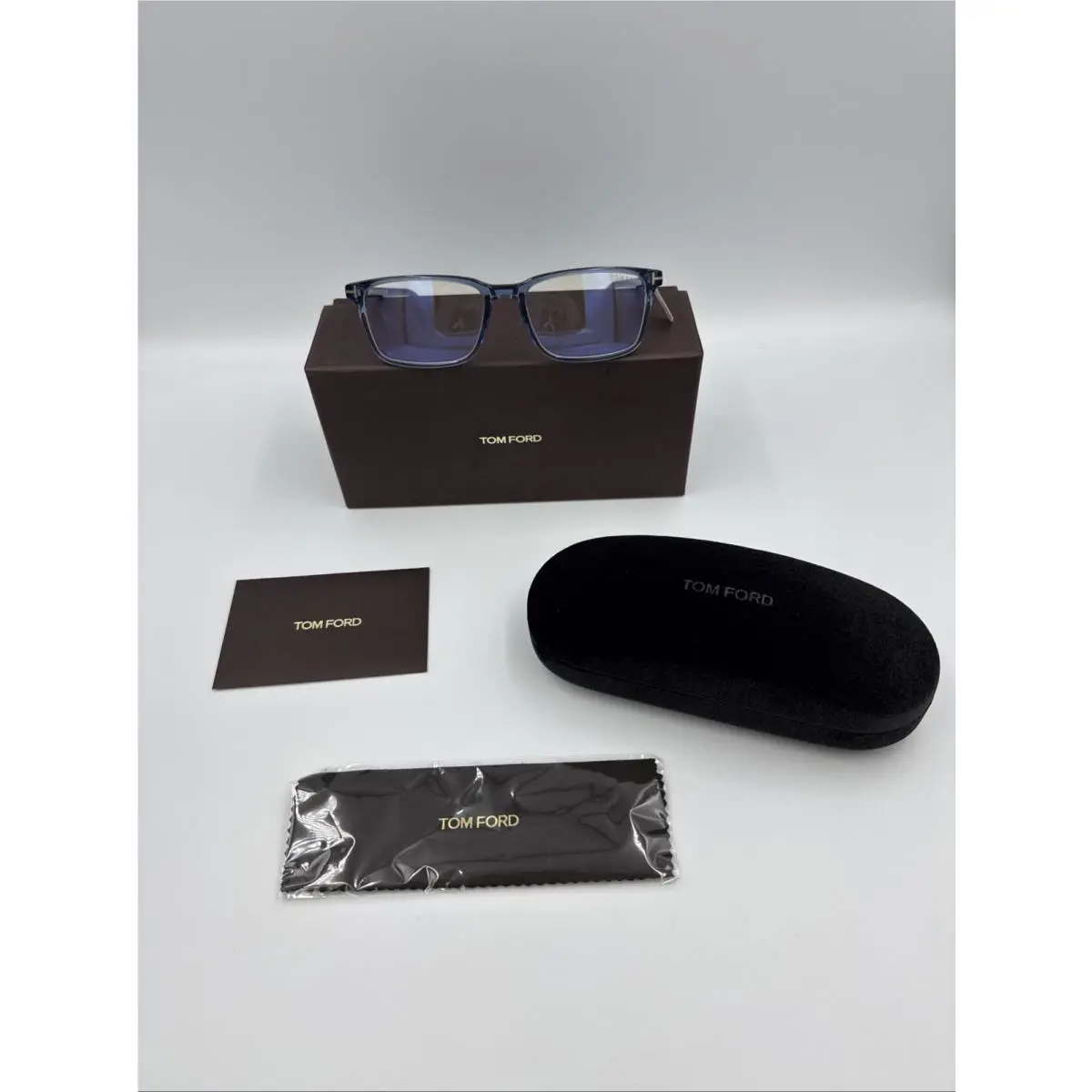 Tom Ford Eyeglasses FT5735 090-54