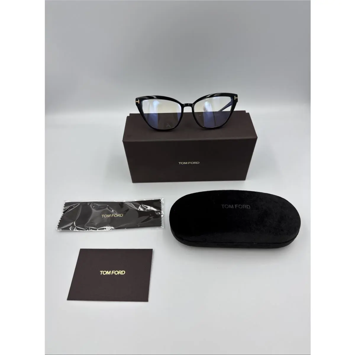 Tom Ford Eyeglasses FT5825B 001-55