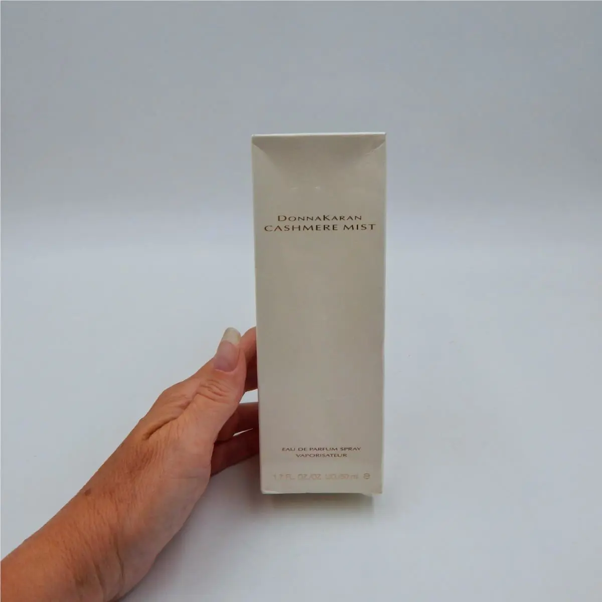 Donna Karan Dkny Cashmere Mist Eau De Parfum 1.7 oz 50 ml Women Spray