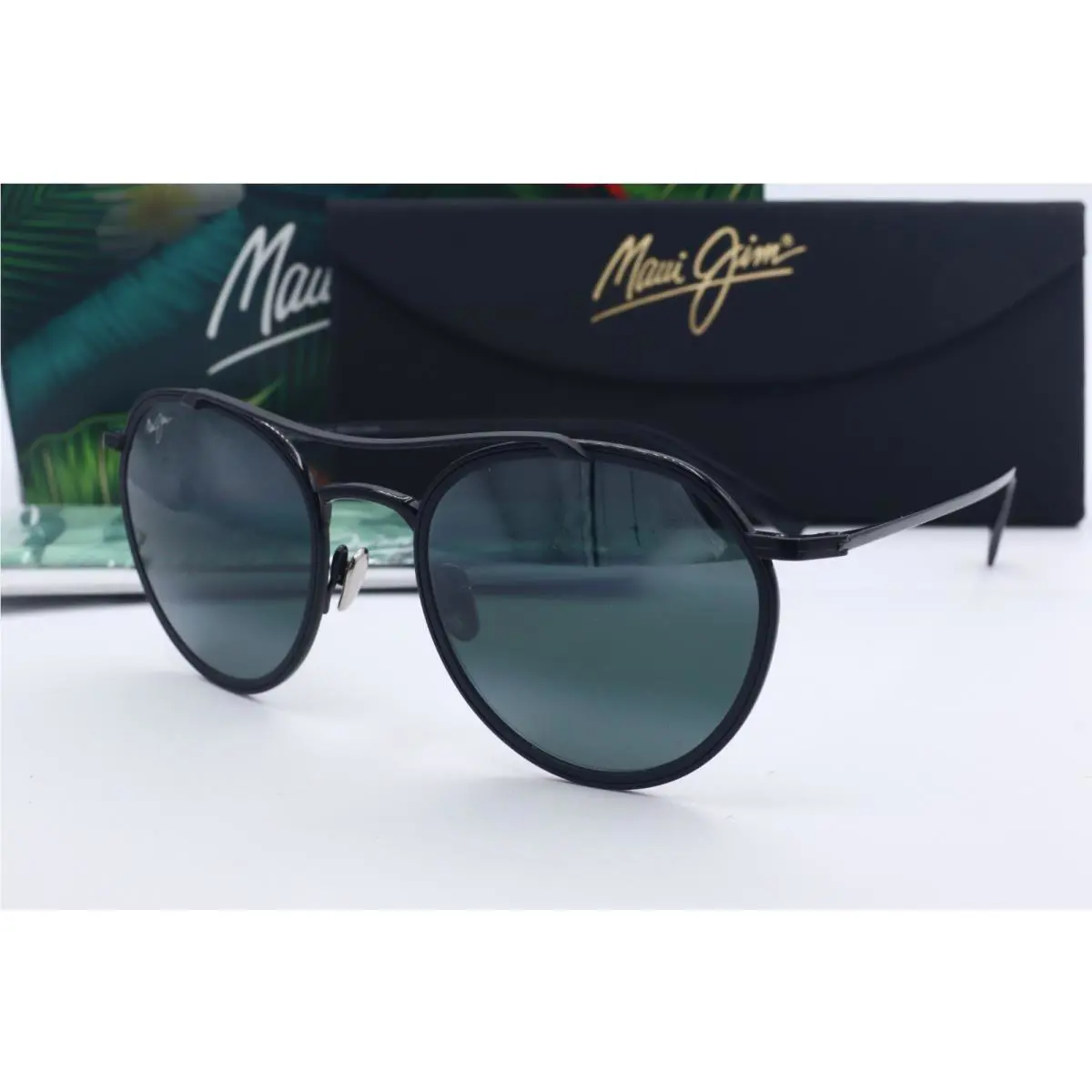 Maui Jim Bowline MJ 557-02 Black Aviator Sunglasses Gray Polarized Lenses 53mm