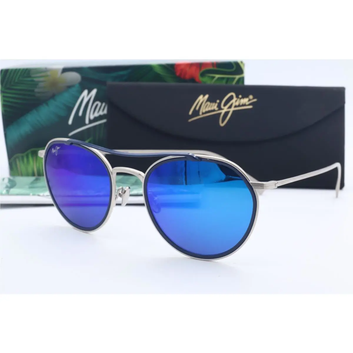 Maui Jim Bowline MJ 557-17M Blue/silver Aviator Sunglasses Blue Polarized Lenses