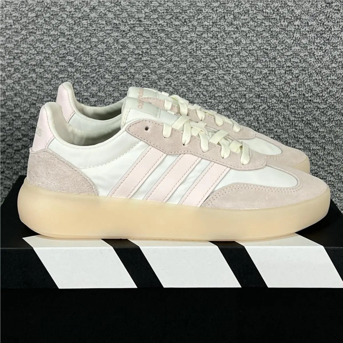 Adidas shoes - adidas Barreda - Barreda - JI2322 - Pink 0