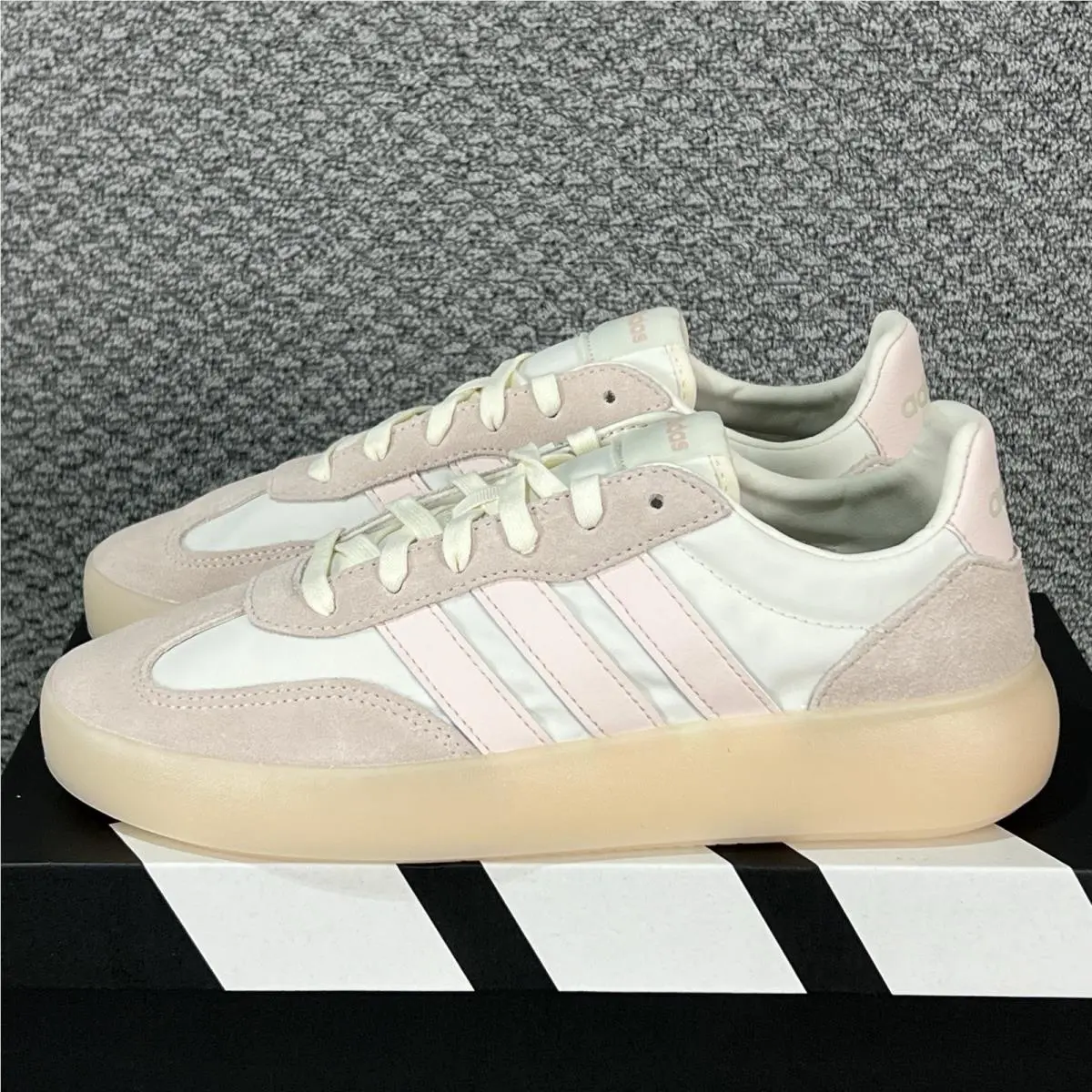 Adidas shoes - adidas Barreda - Barreda - JI2322 - Pink 2