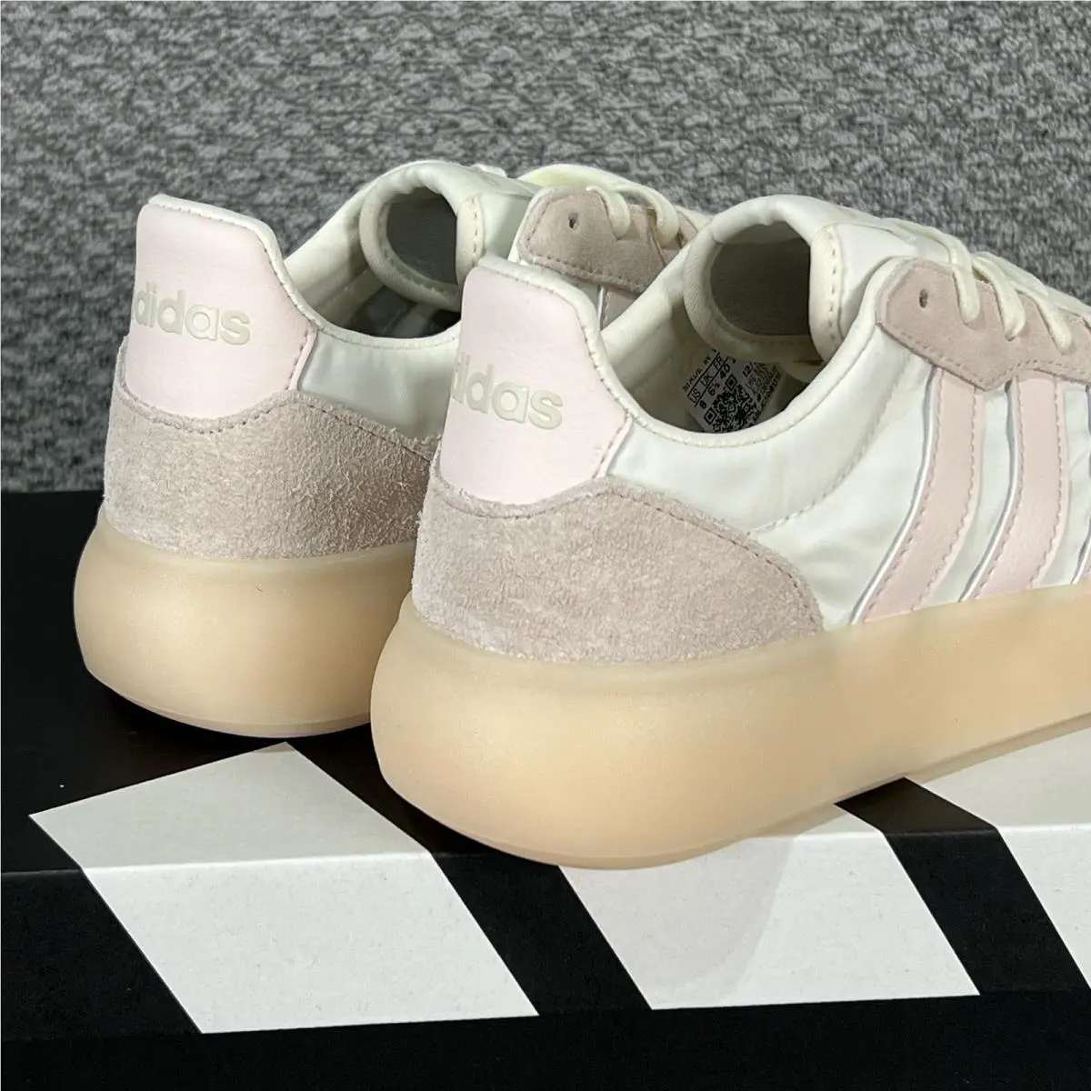Adidas shoes - adidas Barreda - Barreda - JI2322 - Pink 4