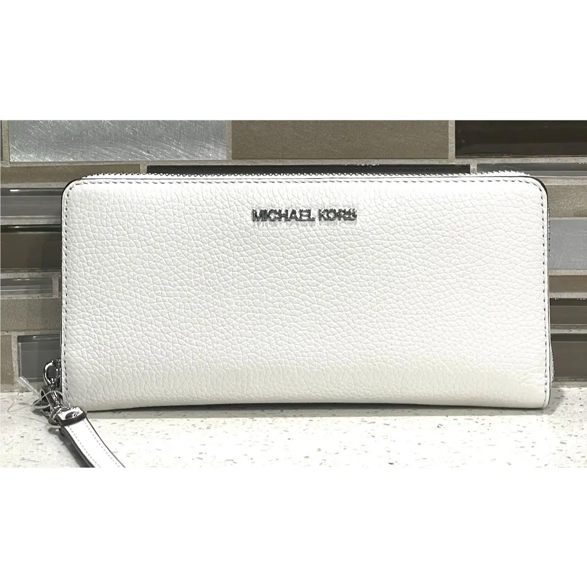 Jet Set Large Continental Zip Wallet MK Optic White Leather Silver by Michael Kors