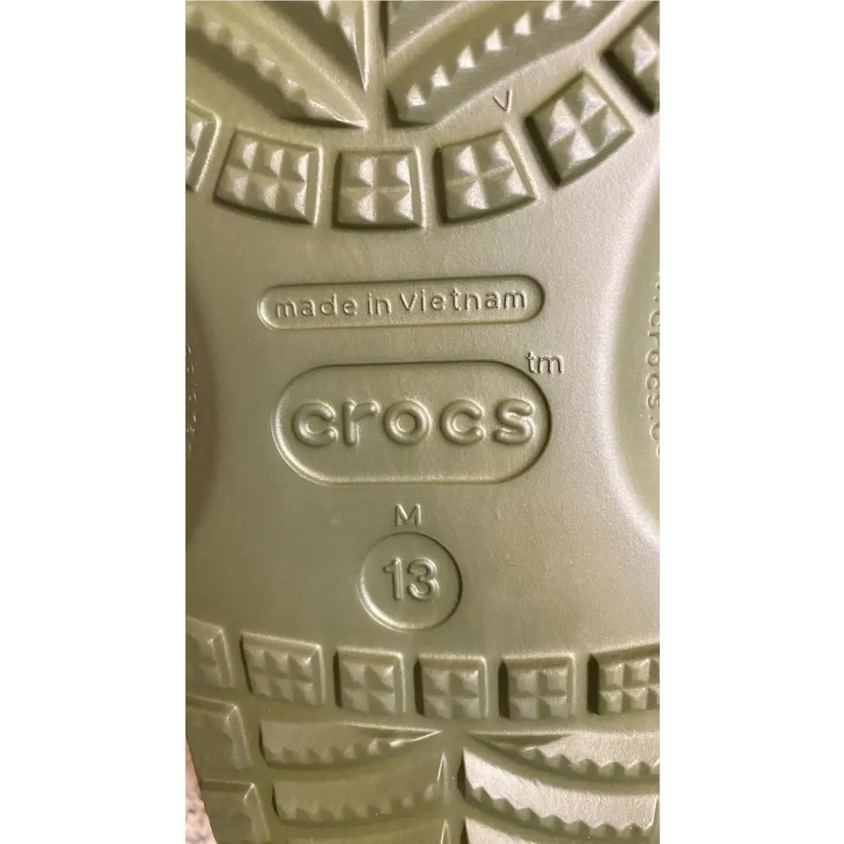 Crocs shoes - Crocs Classic - Classic - US Army (UPC: 0196265385249) 2