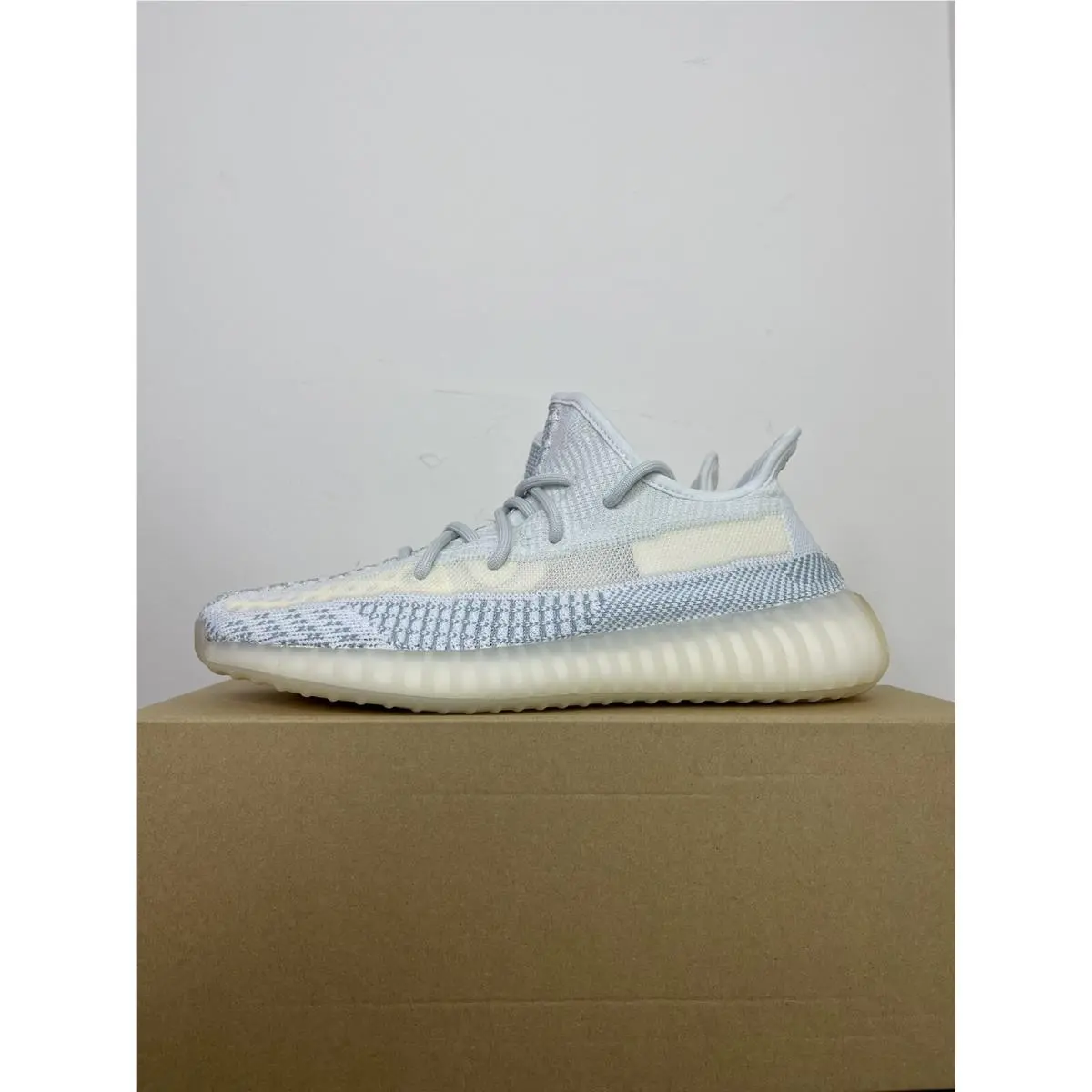 Adidas shoes - adidas Yeezy Boost 350 V2 - White 1