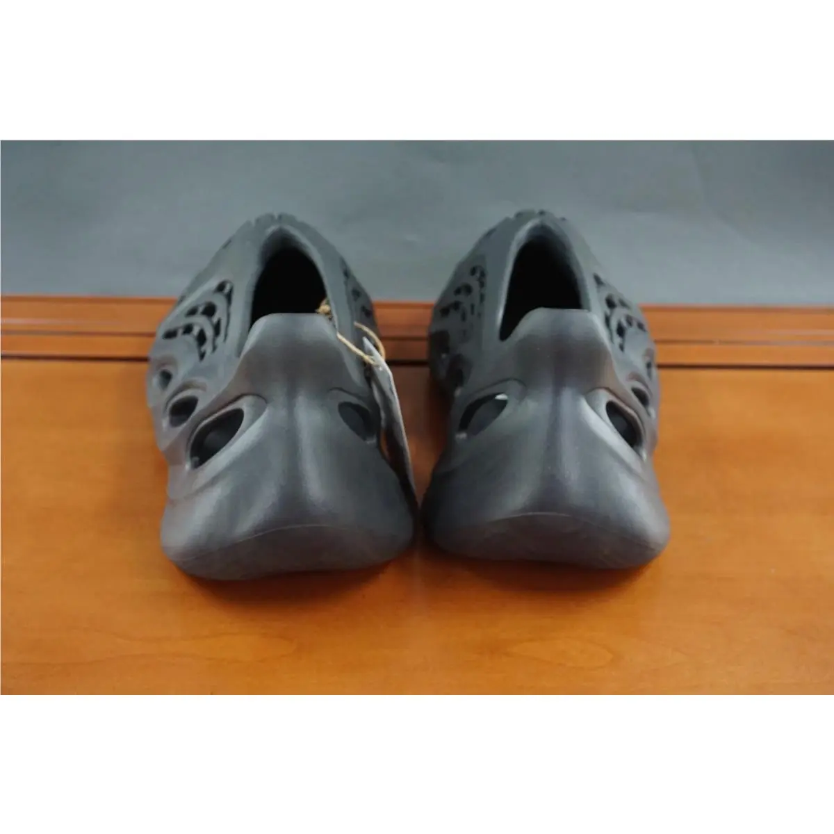 Adidas shoes - adidas Yeezy Foam RNNR - Yeezy Foam RNNR - Black 3