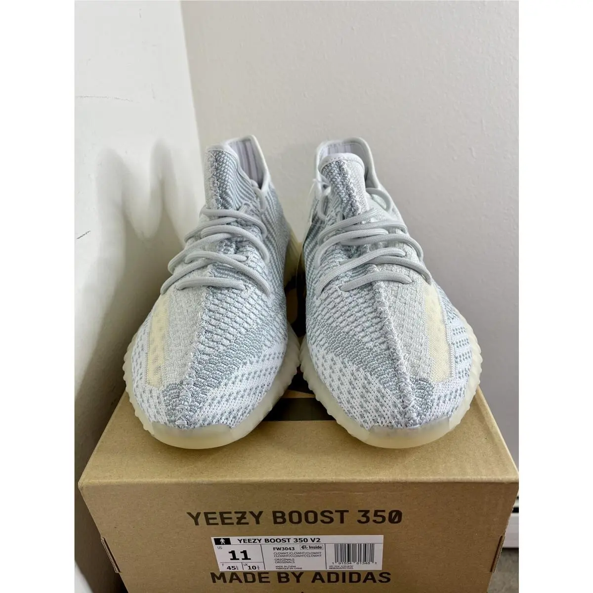 Adidas shoes - adidas Yeezy Boost 350 V2 - White 0