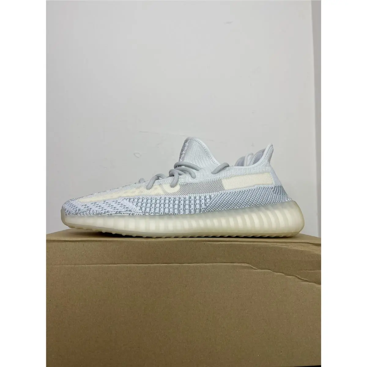 Adidas shoes - adidas Yeezy Boost 350 V2 - White 1