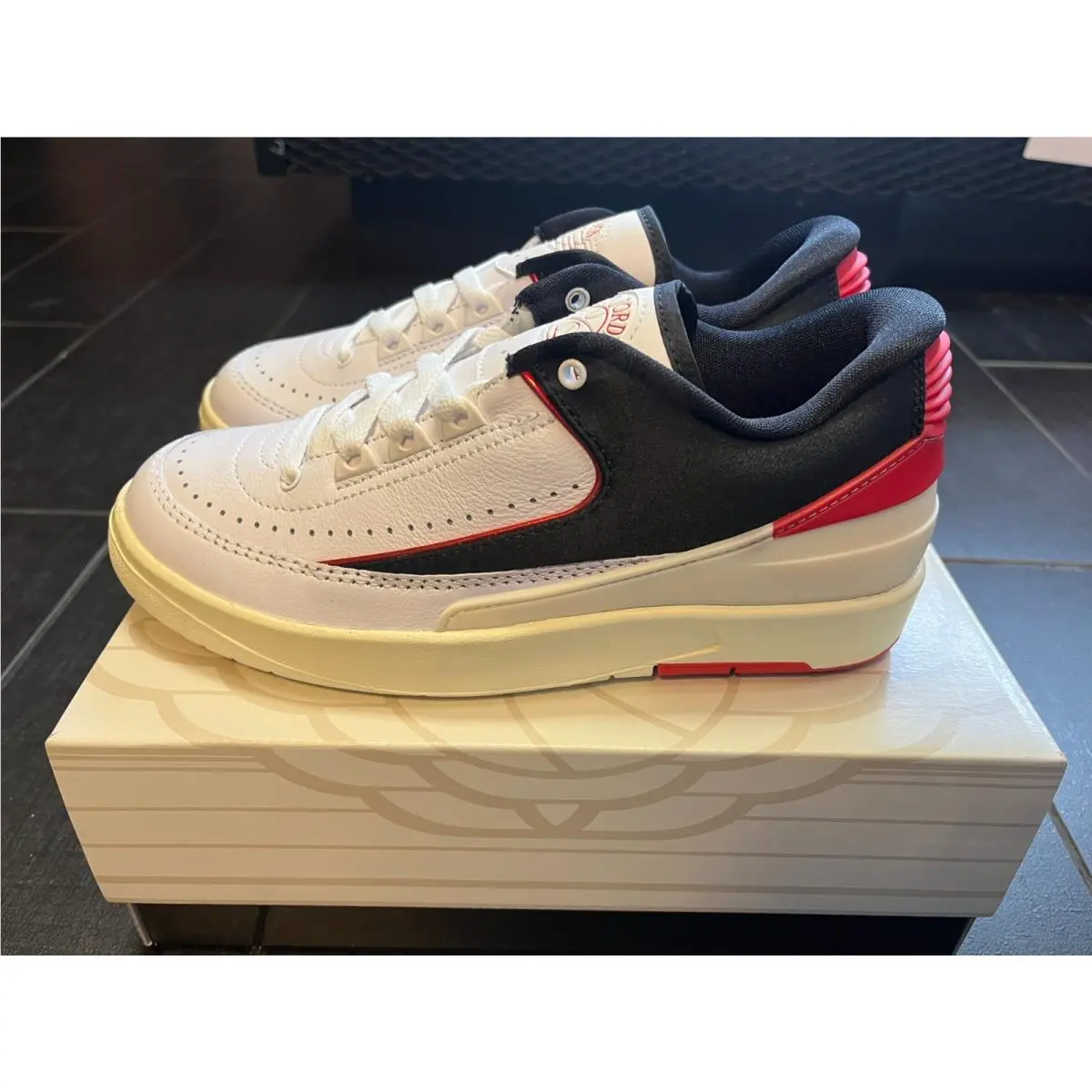 Nike shoes - FD4849106 - FD4849-106 - RED AND BLACK 4