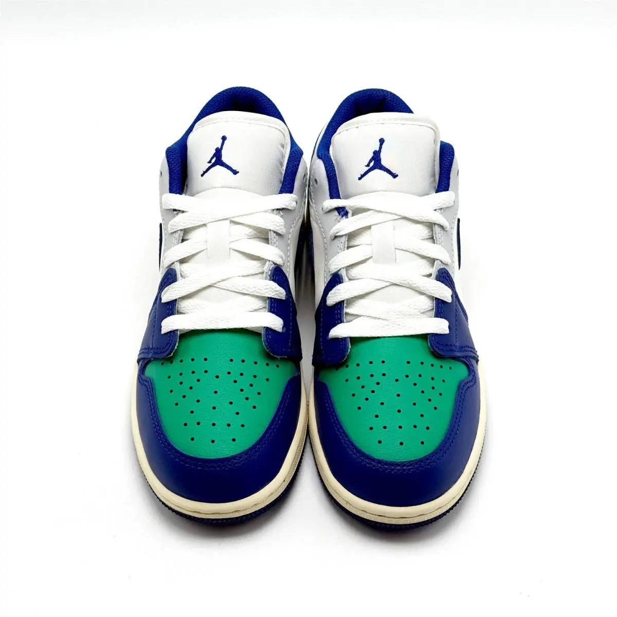 Nike shoes - Air Jordan 1 Low SE - Green 1