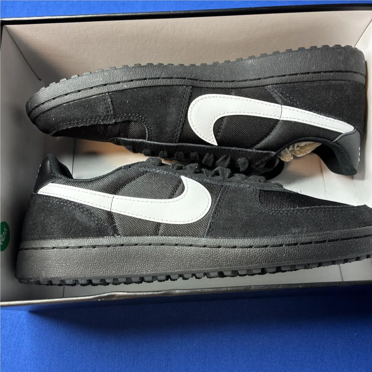 Field General Men`s Sneakers HF3165-001 Black/white Size 12 Box No Lid by Nike