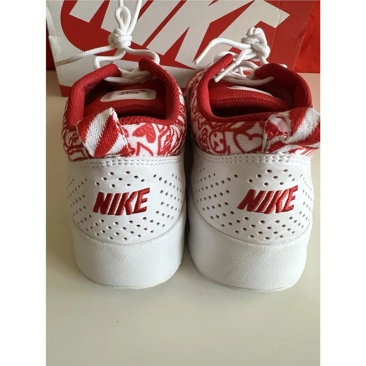 Nike shoes - Air Max Thea SE - Air Max Thea - Red 1