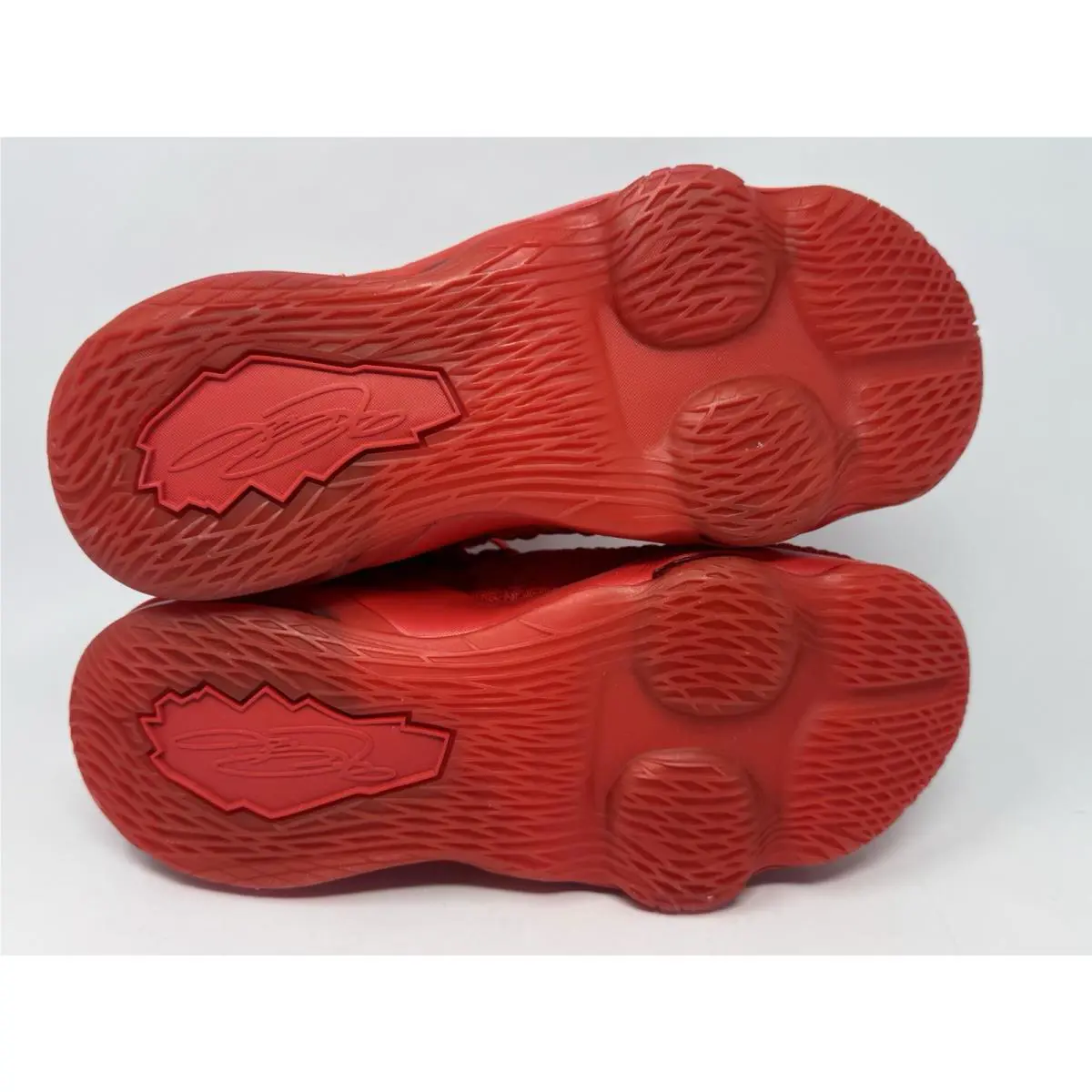Nike shoes - LeBron 17 - LeBron - BQ5594-600 - University Red 4