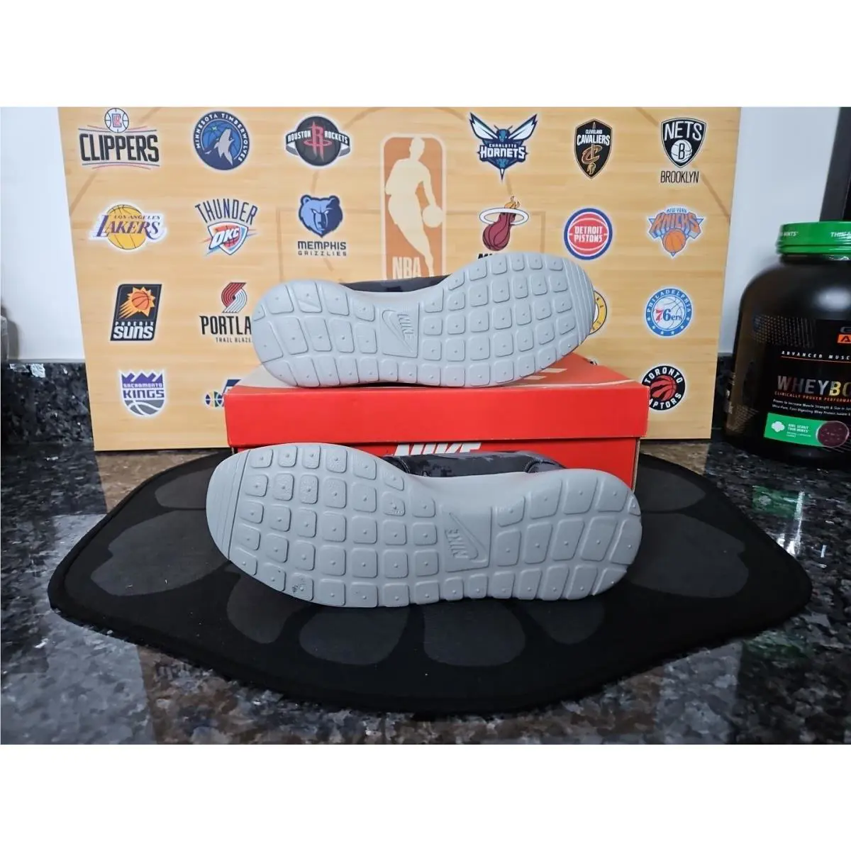 Nike shoes - Nike Rosherun - Rosherun - 599432-001 - Black/Grey (UPC: 887225380694) 1