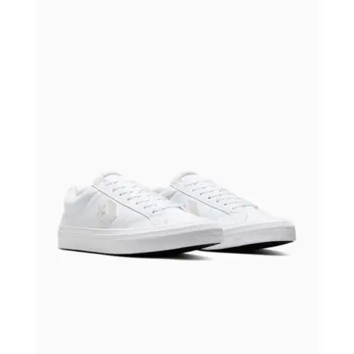 Converse shoes - White 4