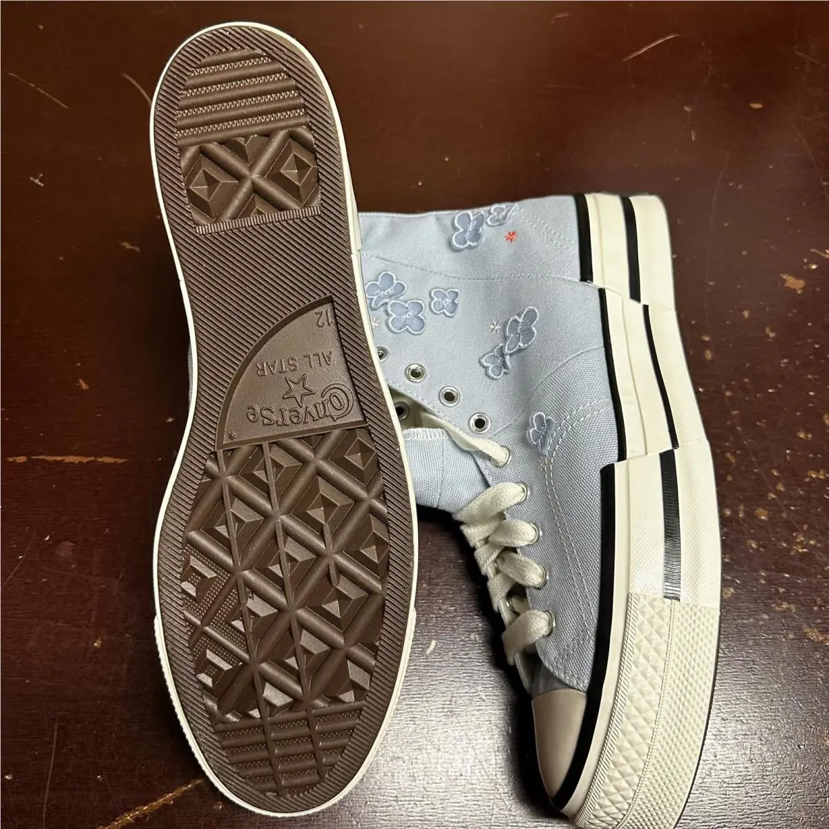 Converse shoes - Blue 4
