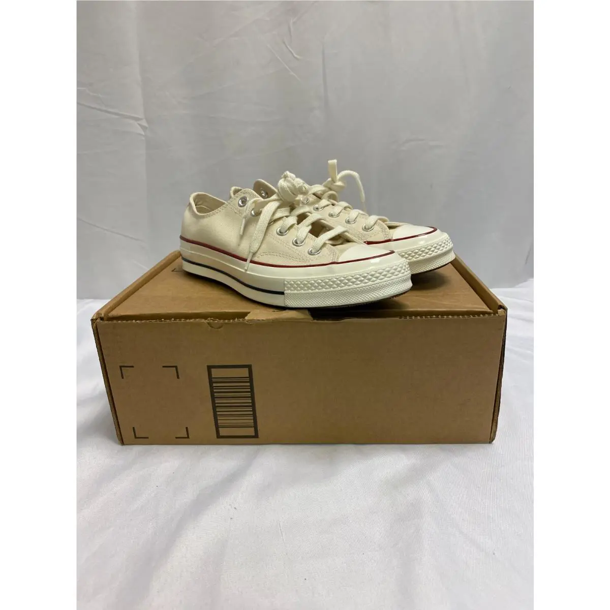 Converse Chuck Taylor All Star 70 Mens Ivory Low Top Lace Up Sneakers Size 6