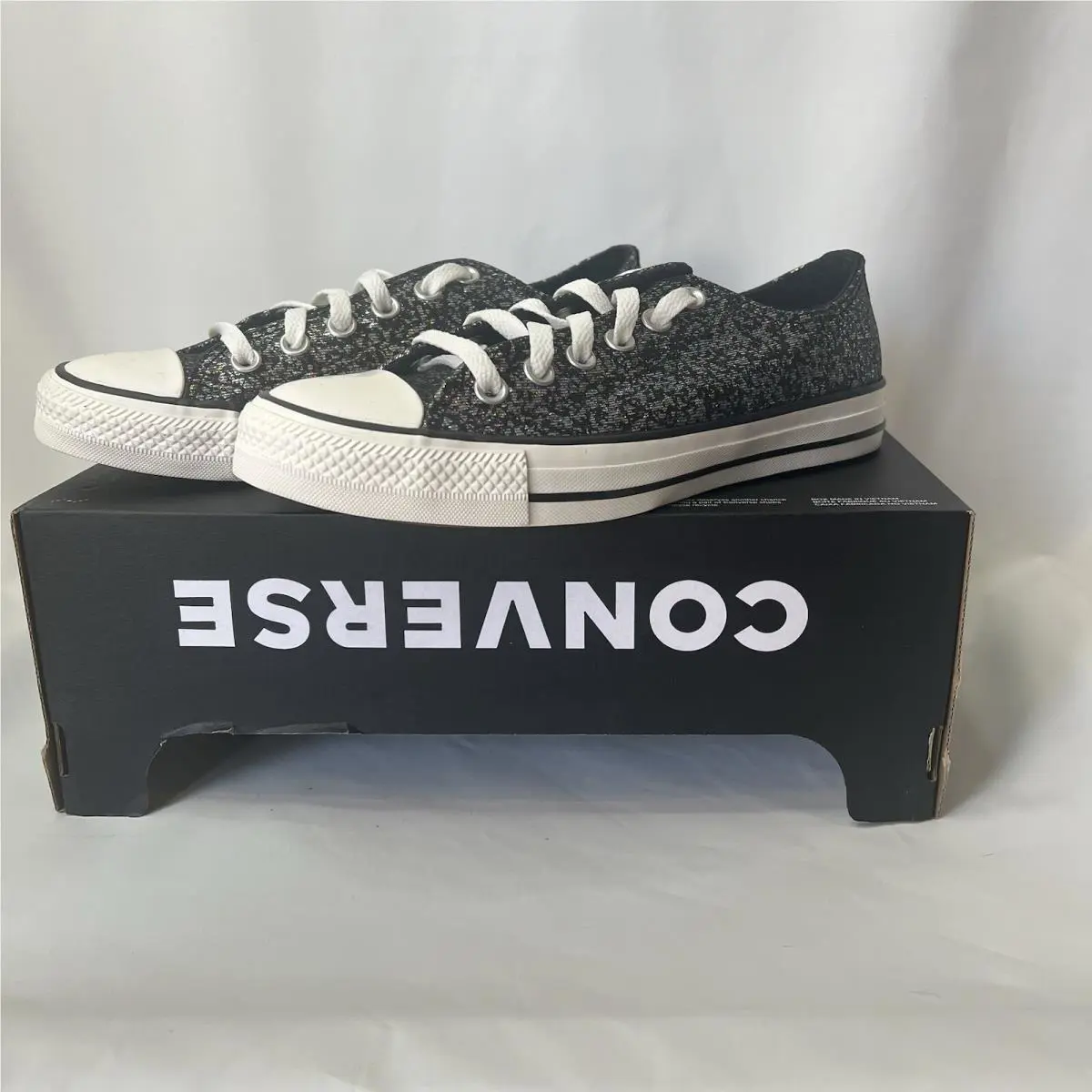Converse shoes - Converse Chuck Taylor All Star Low Top - A11138C - Black & Silver (UPC: 0194435172019) 0